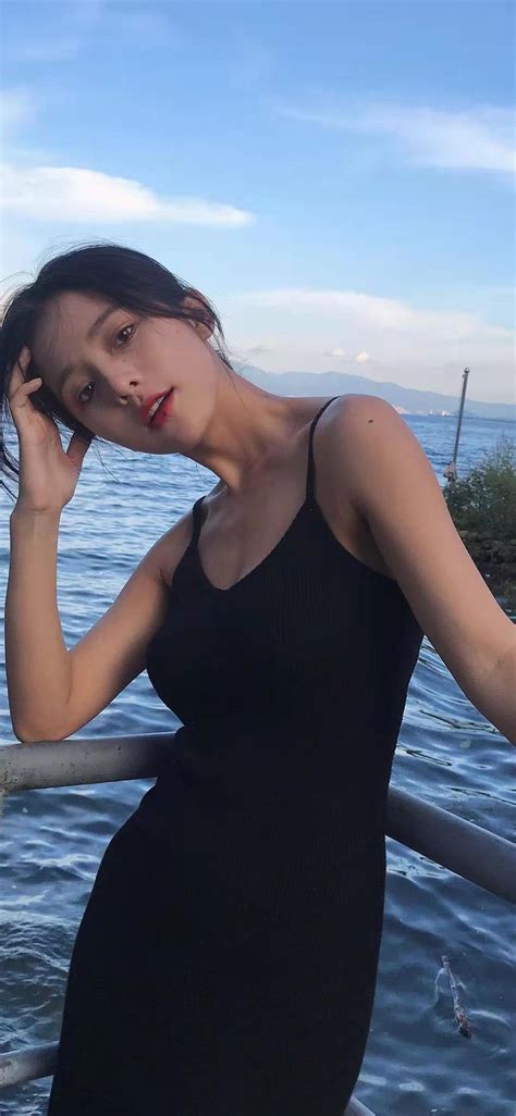 在看球吧浏览NBA比赛，能更轻松找到赛程、比分和看点。
